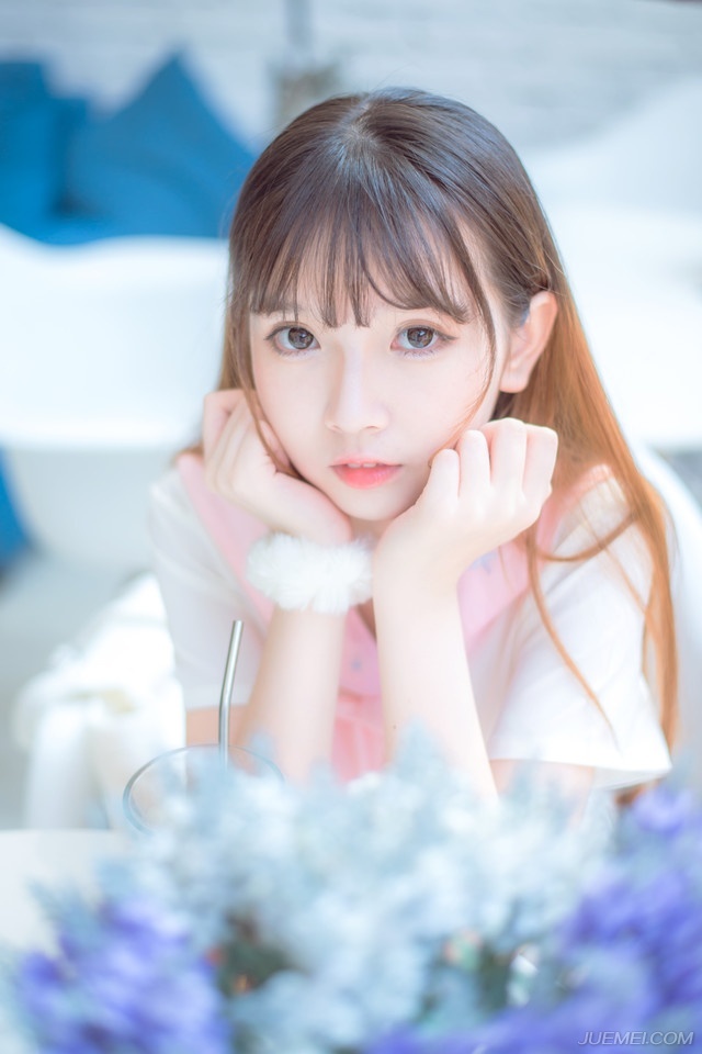 “统领，无一活口！”一名夜鹰卫上前，躬身说道。