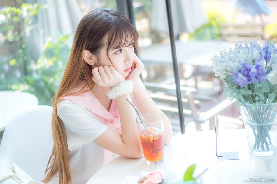 心中一动，刘璋突然间仿佛明白了什么，不可思议的看向孟达道：“你本就是吕布的人！？”